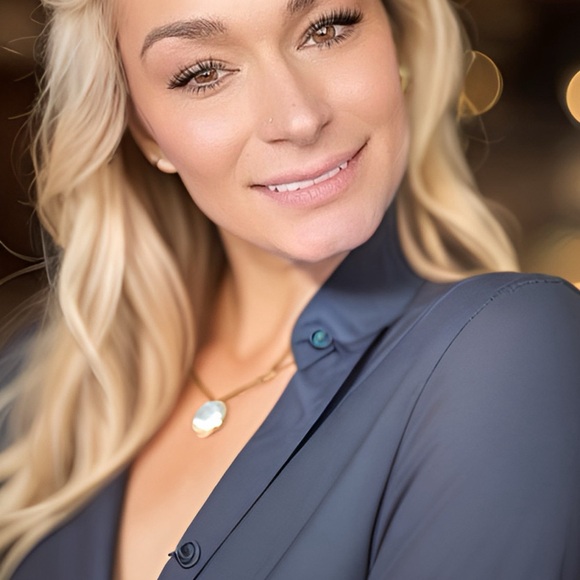 Meet your Posher, Anneliese - Picture 13 of 16